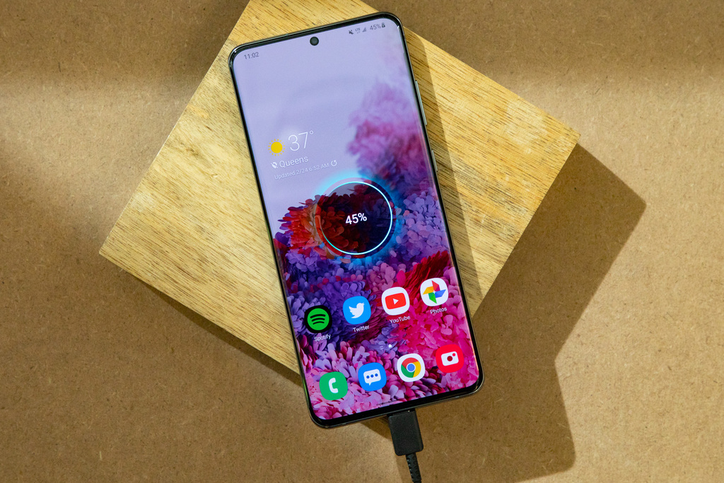 Samrtphone Charging photo